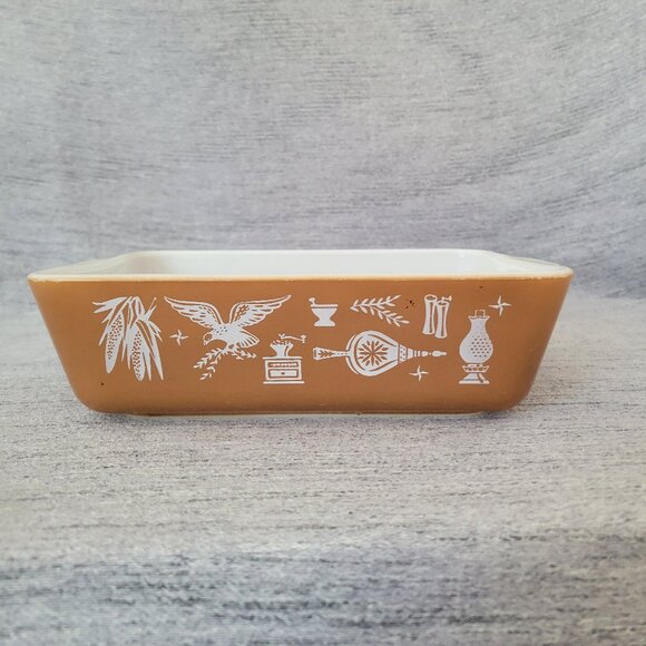 Vintage Pyrex 1.5 Qt Early American 0503 - Picture 1 of 8